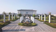 亿万先生石材雕刻：方寸之间，匠心独运的艺术传奇