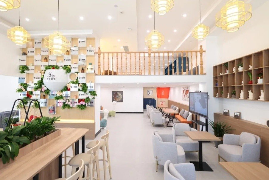 走进 Y·cafe，邂逅一场味蕾与灵魂的浪漫对话